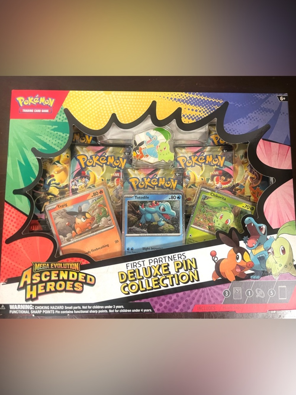Pokémon Ascending heroes Deluxe Pin Collection - Totodile,